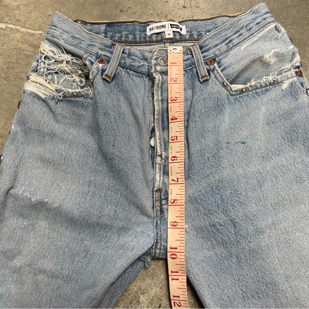 RE/DONE Straight Leg Distressed High Rise Studded Jeans 24 - Picture 8 of 10